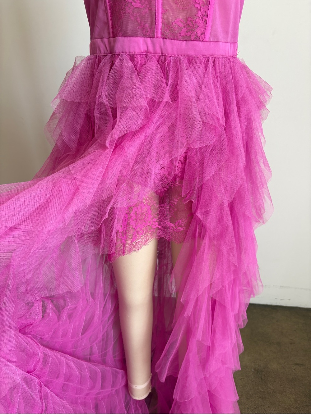 NWT For Love & Lemons Strapless Bustier Dress Gown in Fuchsia Sz Large - Picture 8 of 14